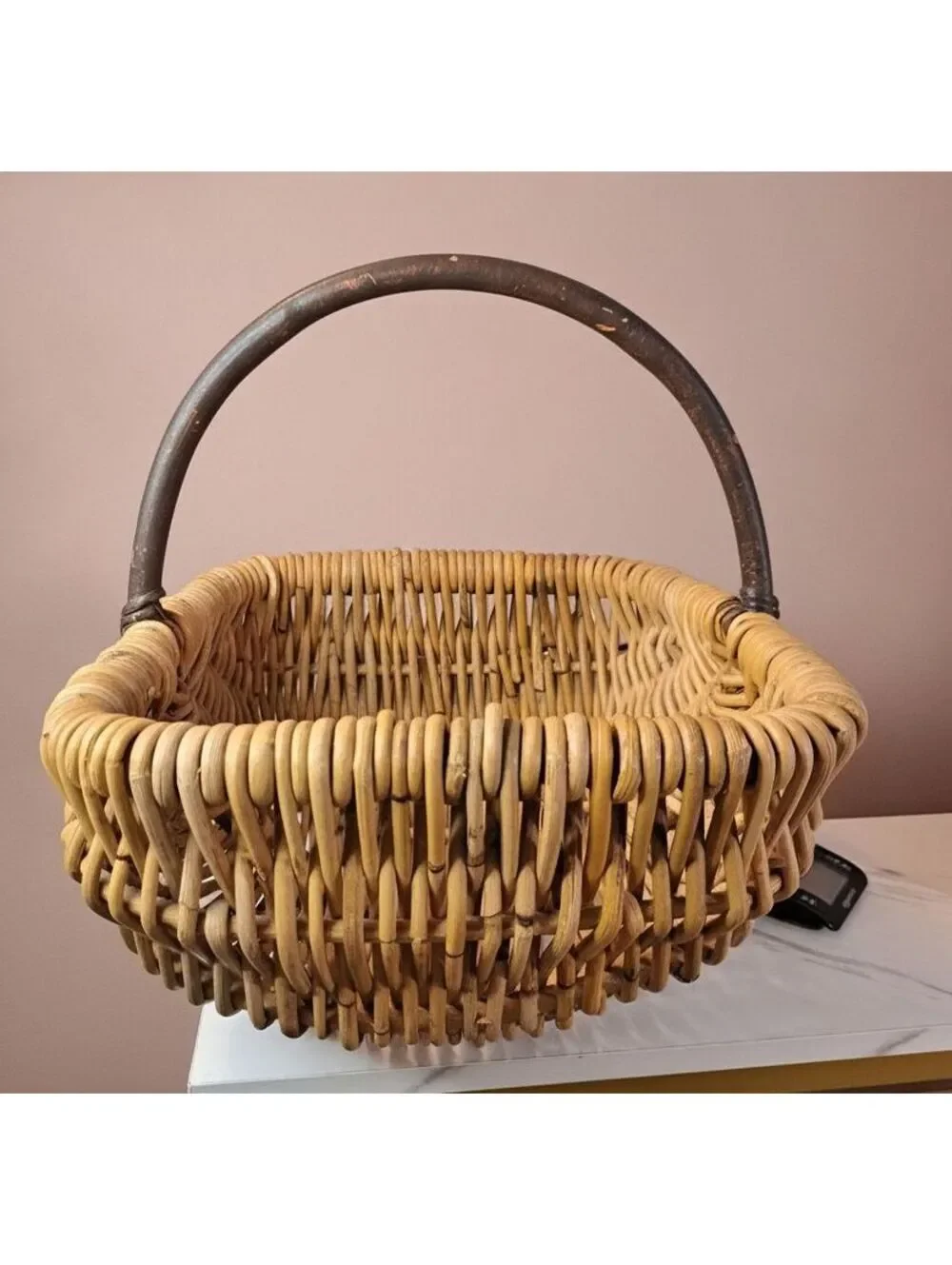Vintage Rustic Primitive Handwoven Rattan Market Basket w/ Bentwood Handle
